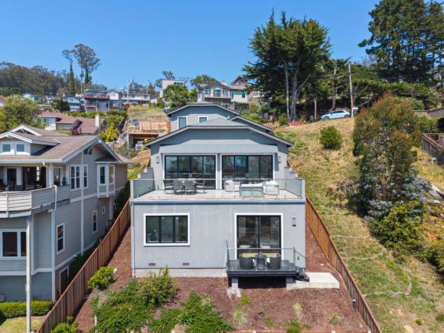 1120 Columbus Street, El Granada CA: https://media.crmls.org/mediaz/f0cd651e-3a06-48a6-a3d6-d72b299e4487.jpg