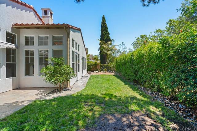Detail Gallery Image 55 of 75 For 2327 Falkirk Row, La Jolla,  CA 92037 - 3 Beds | 3/1 Baths
