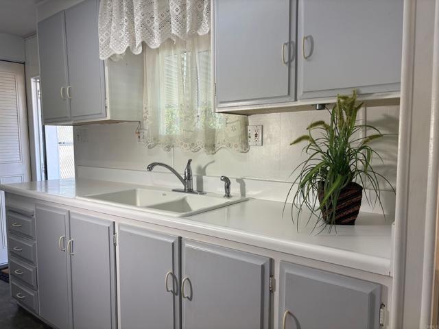Detail Gallery Image 2 of 25 For 1174 E Main St. #113,  El Cajon,  CA 92021 - 2 Beds | 1 Baths