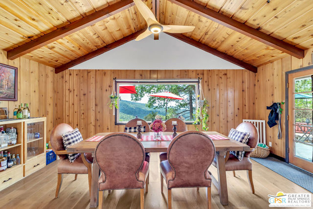 21395 Highway 243, Idyllwild CA: https://media.crmls.org/mediaz/f0ced939-778f-43ed-bf76-8b2104bce275.jpg