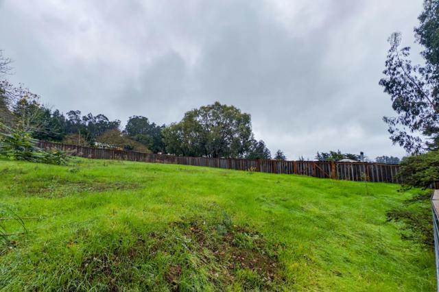 73 Echo Valley Road, Salinas CA: https://media.crmls.org/mediaz/f0d09672-7d5f-47e8-8547-058c6c2d4a44.jpg