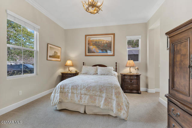 Image 34 of 93 For 6894 Copper Creek Place