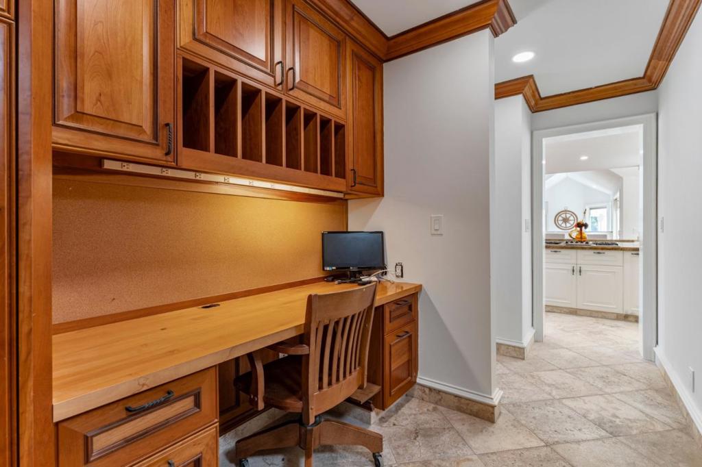 MLS #ML82048096 image #33