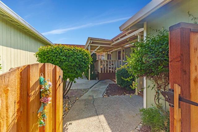 199 Leisure Drive, Morgan Hill CA: https://media.crmls.org/mediaz/f0d40126-4754-4f9f-b06c-7e08d248ed84.jpg