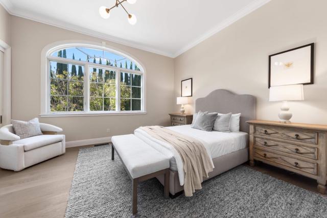 291 Atherton Avenue, Atherton CA: https://media.crmls.org/mediaz/f0d4703a-f0ce-4fe9-b811-372038207835.jpg