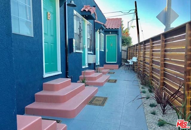 523 Main Street photo 1