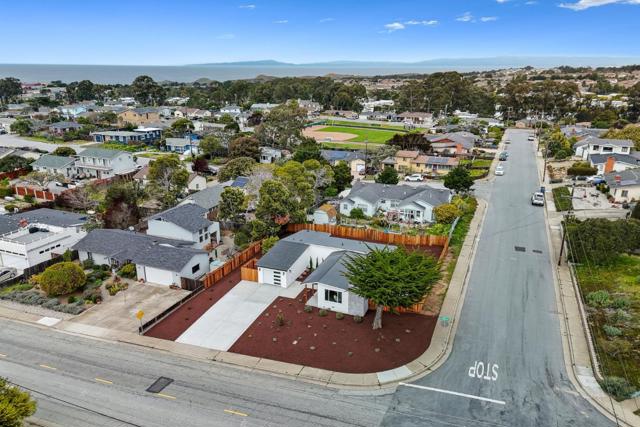 1585 Ord Grove Avenue, Seaside CA: https://media.crmls.org/mediaz/f0d64b8f-d9e4-4d39-a032-343e60c5c832.jpg