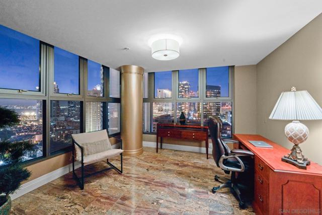 645 Front St, San Diego CA: https://media.crmls.org/mediaz/f0d669c6-013d-4c09-b81b-ca51edc0d833.jpg