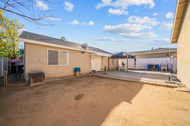 Detail Gallery Image 23 of 37 For 154 E 11th St, Perris,  CA 92570 - 3 Beds | 2 Baths