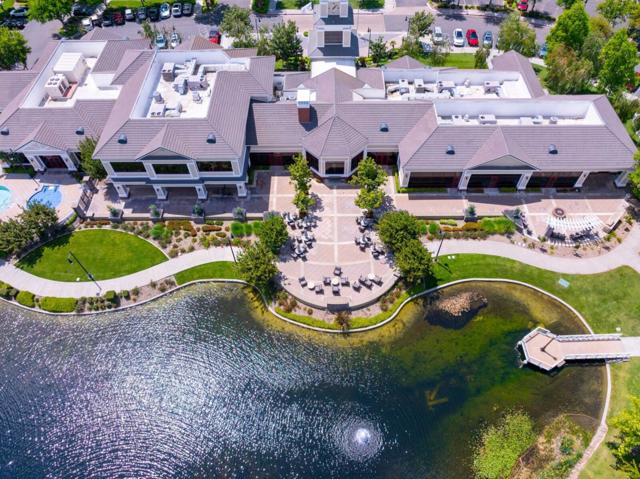 2671 Glen Echo Lane, Manteca CA: https://media.crmls.org/mediaz/f0d6ed8d-4721-4b7b-8099-96c514a420d1.jpg