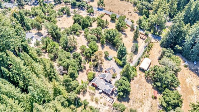 17900 China Grade Road, Boulder Creek CA: https://media.crmls.org/mediaz/f0d72680-c465-42e9-a064-138172742b48.jpg