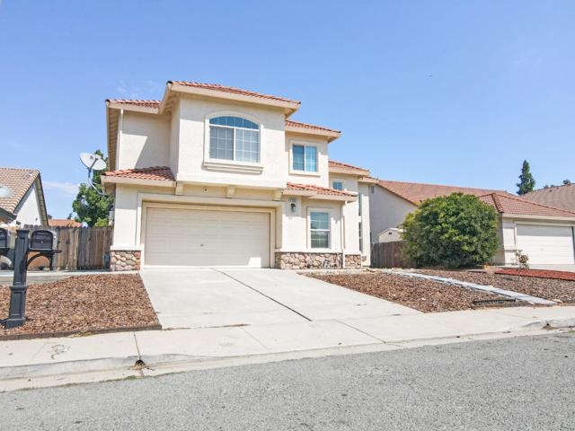 4305 Calsite Court, Antioch CA: https://media.crmls.org/mediaz/f0d7e697-af3b-4241-9990-969b3151186c.jpg