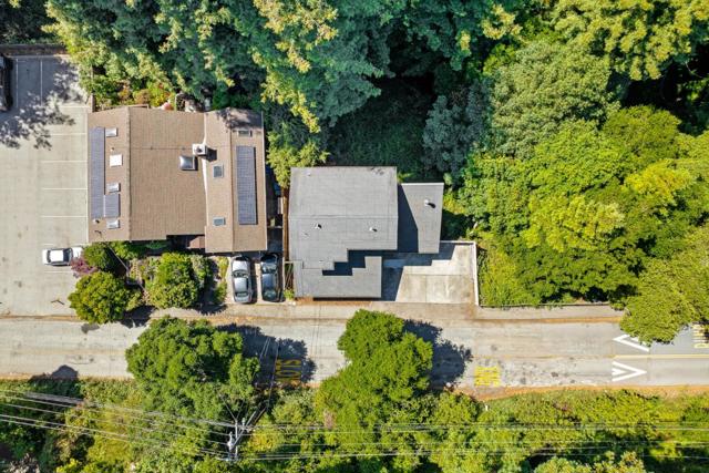146 Aptos School Road, Aptos CA: https://media.crmls.org/mediaz/f0d886e6-cdbe-48e5-977a-89c5c1f793f5.jpg