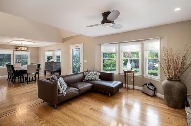 2720 Miranda Avenue, Alamo CA: https://media.crmls.org/mediaz/f0d8fe86-3c4b-4905-bc83-51ecde0b0d37.jpg