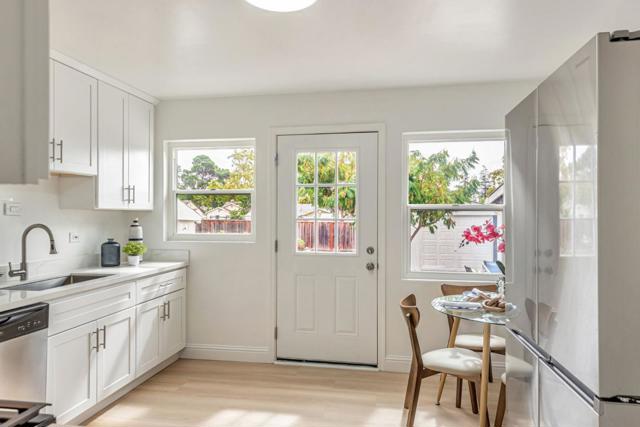 3972 Pepper Tree Lane, San Jose CA: https://media.crmls.org/mediaz/f0d9354f-db9f-456a-b543-6177541f3826.jpg