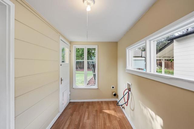 301 22nd Avenue, San Mateo CA: https://media.crmls.org/mediaz/f0d96059-8f91-49a9-a7ec-df259224063d.jpg