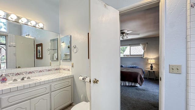 26748 Mcmahan, Idyllwild CA: https://media.crmls.org/mediaz/f0da0f32-ae74-41c5-8749-1e6018117d7e.jpg