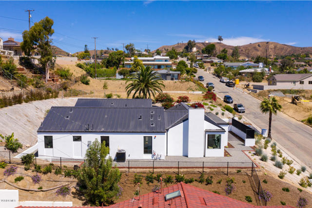 953 Colina Vista, Ventura CA: https://media.crmls.org/mediaz/f0da61cd-25b9-490a-9104-ac6ab499cfcb.jpg