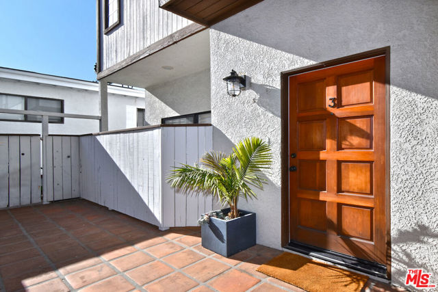 14014 Milbank Street, 3 photo 6