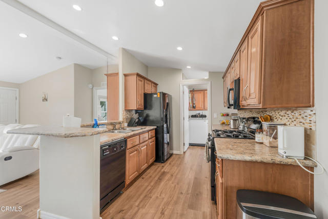 Detail Gallery Image 9 of 39 For 250 E Telegraph Rd #155,  Fillmore,  CA 93015 - 3 Beds | 2 Baths