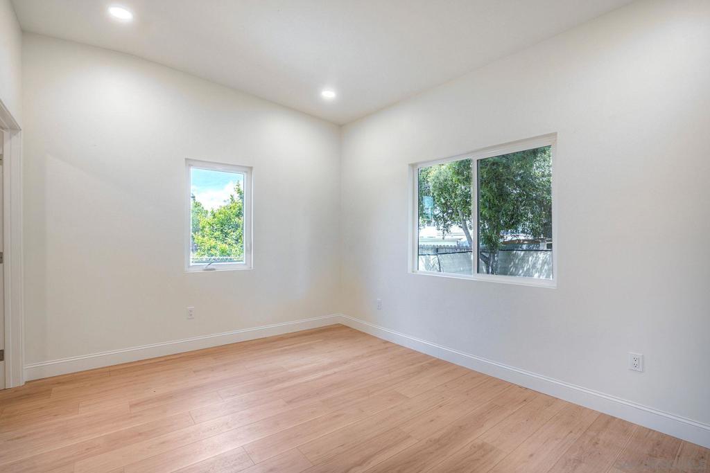 6942 Eberhart St - photo 16