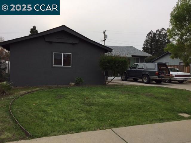 4274 Armand Dr, Concord CA: https://media.crmls.org/mediaz/f0dc94dd-460d-4022-9988-753052db3648.jpg