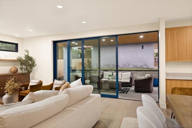 1531 33 Lieta St, San Diego CA: https://media.crmls.org/mediaz/f0dce91d-e535-4f8a-9681-7b6bdfbac627.jpg