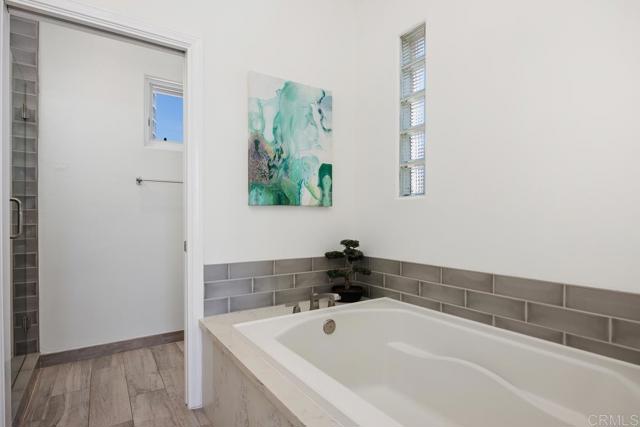 3980 Garfield Street, Carlsbad CA: https://media.crmls.org/mediaz/f0dcfb55-bc8f-4150-8bf2-7c5f0c88d462.jpg