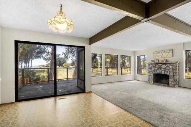 125 Moran Way, Santa Cruz CA: https://media.crmls.org/mediaz/f0dd0883-cfcc-4aa6-9915-f708161ffd6d.jpg