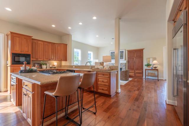 403 Estancia Court, Monterey CA: https://media.crmls.org/mediaz/f0dd3661-2764-4d63-813f-4f3debbef1ef.jpg