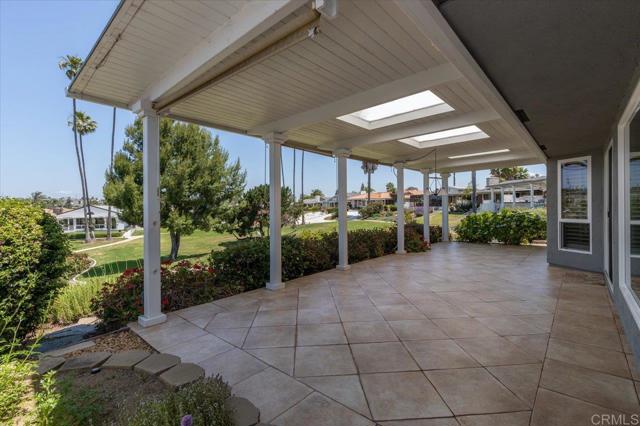 1406 La Loma Drive, San Marcos CA: https://media.crmls.org/mediaz/f0de824d-8762-4e61-ba1b-ddd0c31c7bd4.jpg