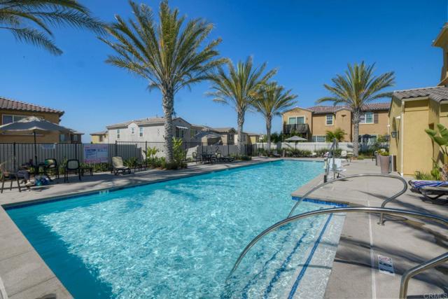 1201 Via Lucero, Oceanside CA: https://media.crmls.org/mediaz/f0defbbe-d7e3-4ede-915a-9901bcc0e1a9.jpg