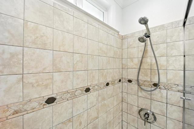 2507 Constellation Drive, Hayward CA: https://media.crmls.org/mediaz/f0e10932-551e-4d54-a0e7-3f9a4f20cfe5.jpg