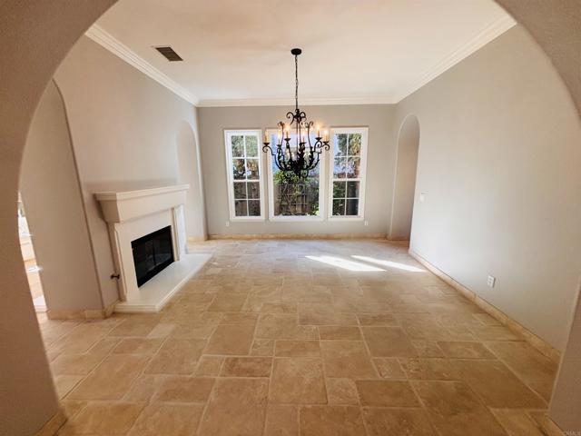 Detail Gallery Image 18 of 58 For 11596 Parkhurst Square, San Diego,  CA 92130 - 6 Beds | 6/1 Baths