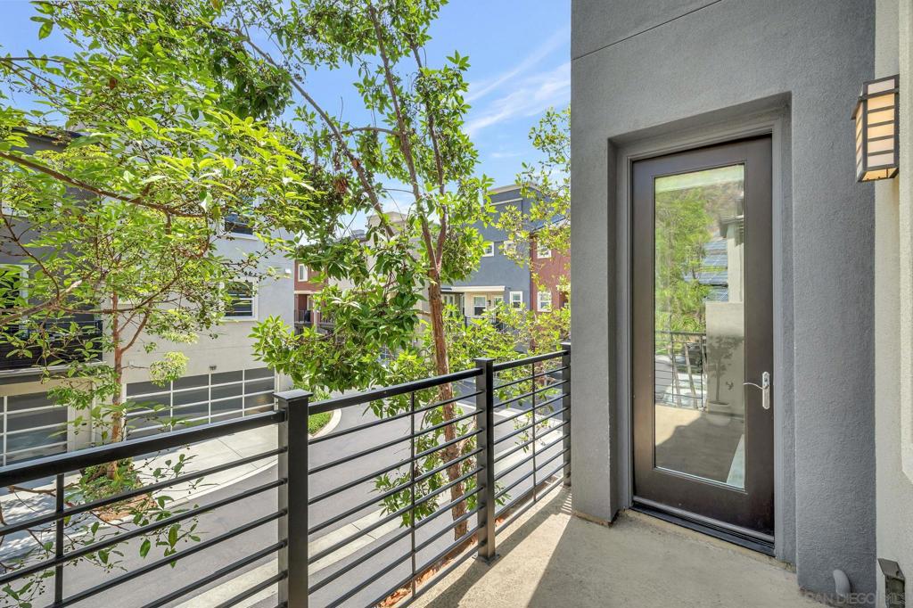 MLS #250036942SD image #35