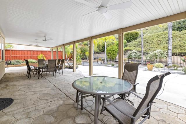 Detail Gallery Image 32 of 65 For 23860 Hollingsworth Dr, Murrieta,  CA 92562 - 4 Beds | 4 Baths