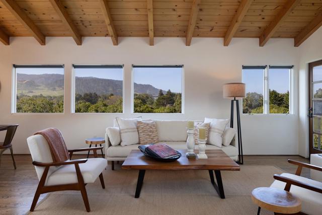 26282 Atherton Drive, Carmel CA: https://media.crmls.org/mediaz/f0e46d8e-320e-4bab-960c-c543e96c25e0.jpg