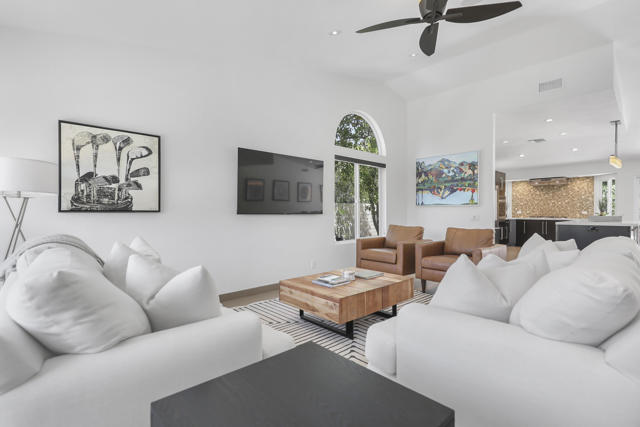 70825 Ironwood Drive, Rancho Mirage CA: https://media.crmls.org/mediaz/f0e52bd9-65fd-4ef8-82b5-cb488c7158a5.jpg