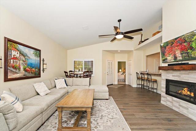 Image 6 of 39 For 45703 Spyglass Hill Street