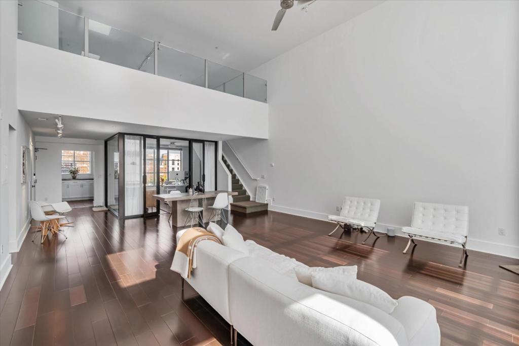 5 Lucerne Street #D