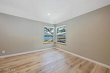 800 Lake Sherwood Drive, Lake Sherwood CA: https://media.crmls.org/mediaz/f0e7e6e1-3e94-4e96-a8cd-8887345187fe.jpg