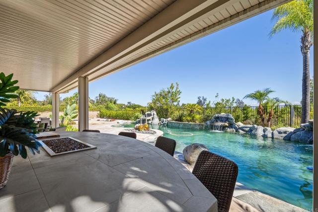 Detail Gallery Image 40 of 62 For 2216 Blossom Hill Ln, Escondido,  CA 92029 - 5 Beds | 4/1 Baths