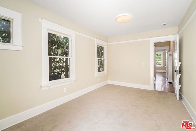 839 Milwood Avenue, Venice CA: https://media.crmls.org/mediaz/f0e890af-554b-4ac5-be2f-d550ae7fb02e.jpg