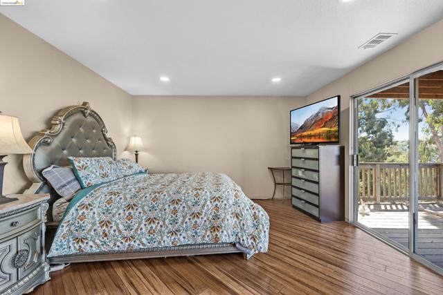 Image 21 of 42 For 28016 Whitestone Ct