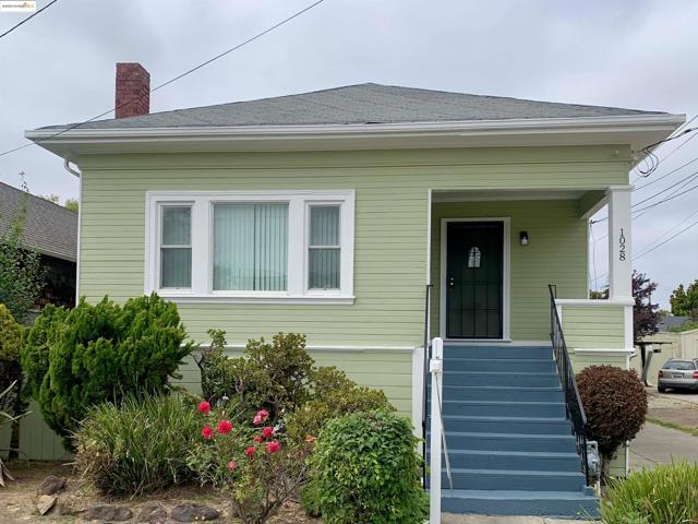 1028 61st St, Oakland CA: https://media.crmls.org/mediaz/f0e9085a-45f7-4704-b2ac-fb5ac1df5531.jpg
