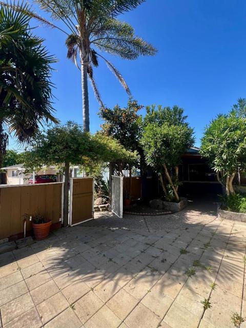 1449 Mercury Court, Milpitas CA: https://media.crmls.org/mediaz/f0e90f75-88da-4827-9ef7-0d83bff08843.jpg