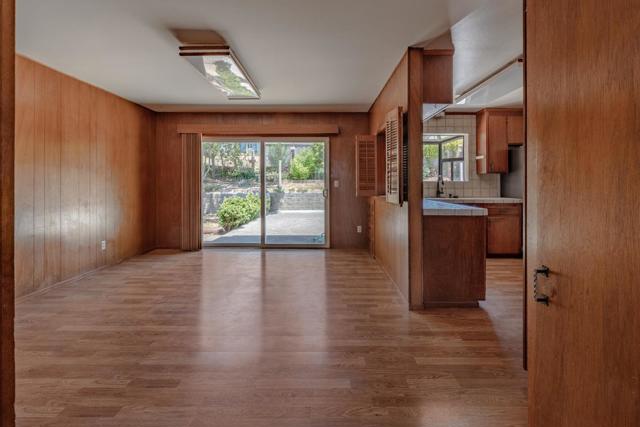 3177 W Ledyard Way, Aptos CA: https://media.crmls.org/mediaz/f0e99539-aa6a-4af4-bb7b-4d90a6e23ffc.jpg