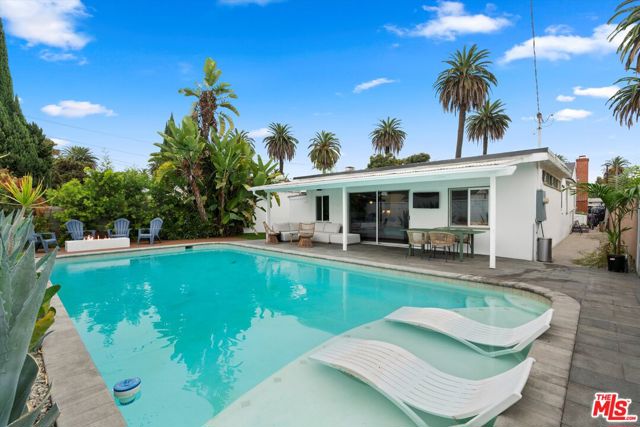 2451 Oregon Avenue, Long Beach, California 90806, 3 Bedrooms Bedrooms, ,2 BathroomsBathrooms,Single Family Residence,For Sale,Oregon,25603157