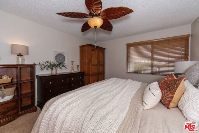 6000 CANTERBURY Drive, Culver City CA: https://media.crmls.org/mediaz/f0eab526-dfd0-4ea8-a6b6-dfdbc19c4f10.jpg