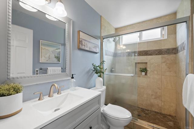 Image 21 of 42 For 2034 Fantero Ave